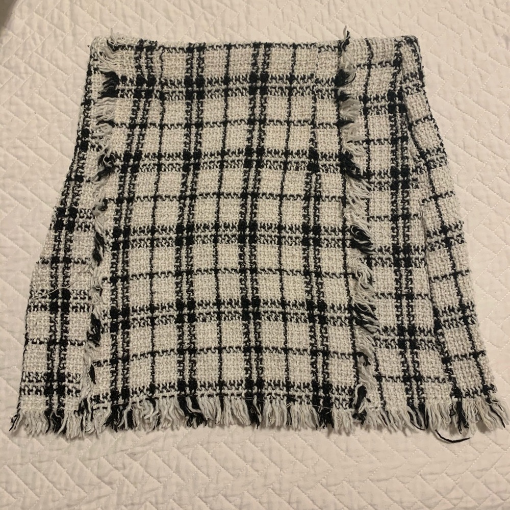 Tweed skirt